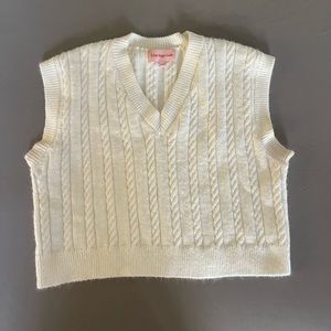 Lisa Says Gah white sweater vest